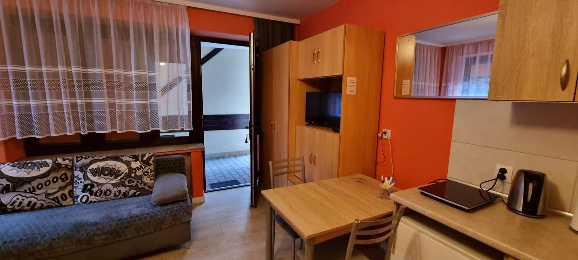 Pokoje Nad Raba Myślenice Esterno foto
